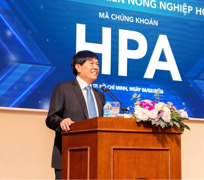 Con trai "vua" thép Trần Đình Long đăng ký mua vào 50 triệu cổ phiếu HPG