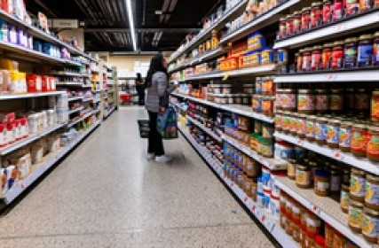 CPI Mỹ tăng 2.4% trong tháng 2, khớp dự báo