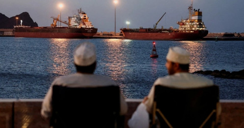 Iran sẽ cho phép các tàu chở dầu mang cờ Ấn Độ đi qua Eo biển Hormuz?