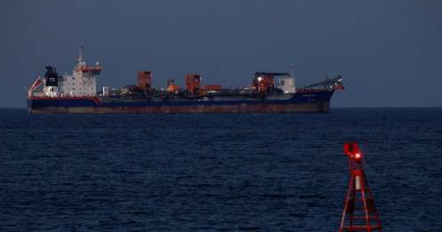 Iran bác khả năng đóng cửa Eo biển Hormuz, yêu cầu tàu thuyền phối hợp với hải quân khi đi qua