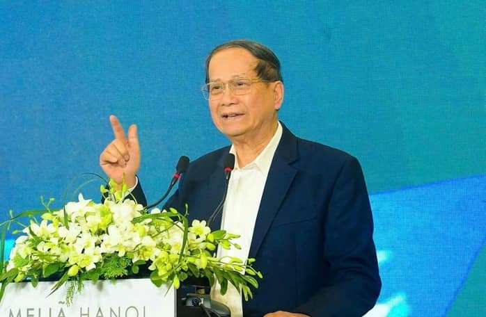 Tăng lương cơ sở 8%: Tiền lương không thể là câu chuyện "vá víu" từng năm