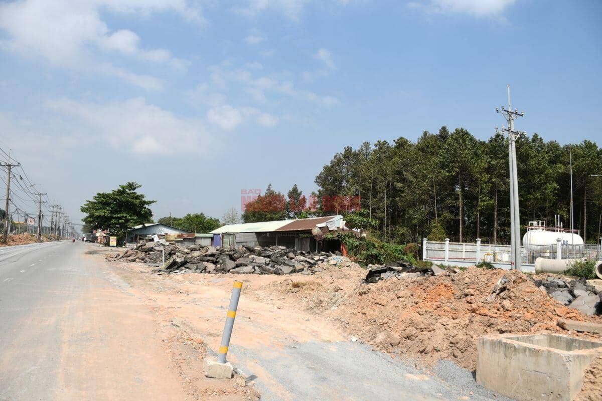 Cận cảnh 2 tuyến đường kết nối sân bay Long Thành bị tỉnh Đồng Nai ra "tối hậu thư"