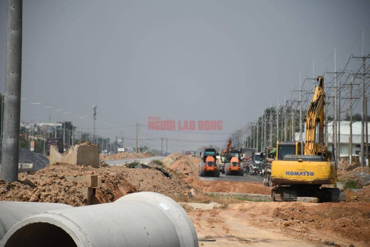 Cận cảnh 2 tuyến đường kết nối sân bay Long Thành bị tỉnh Đồng Nai ra "tối hậu thư"