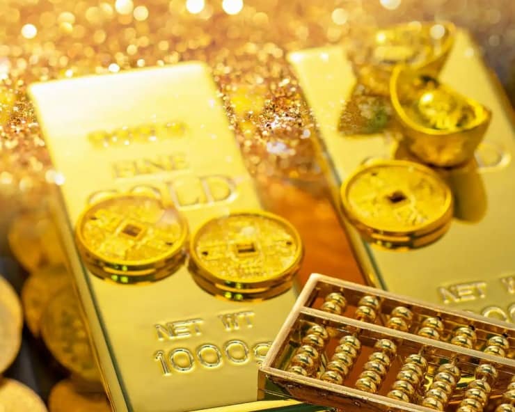 Vàng thế giới tuột dốc, vỡ mộng quan điểm 'loạn thế mua vàng'