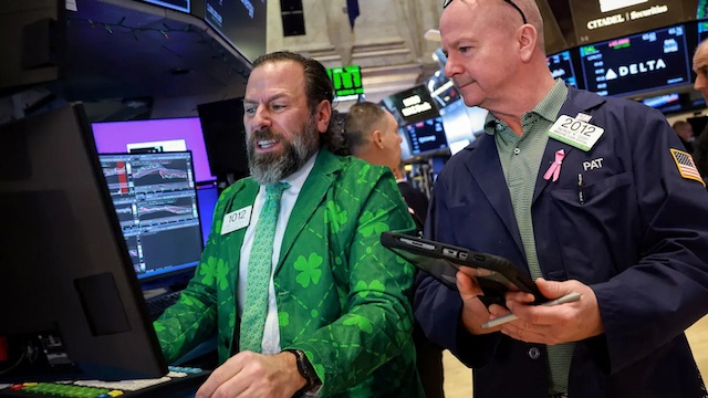 Chứng khoán Mỹ tăng nhẹ