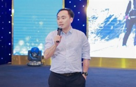 Phó Chủ tịch TNG mua hụt cổ phiếu giữa nhịp giá lên đỉnh