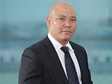 Giá chỉ quanh 4,000 đồng, công ty liên quan Chủ tịch SHA gom thêm cổ phiếu