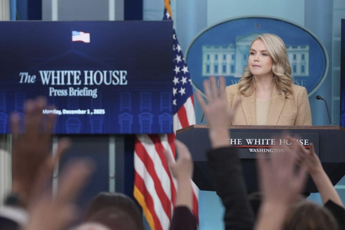 Mỹ bất ngờ phá lệ cũ, "cởi trói" dầu Venezuela