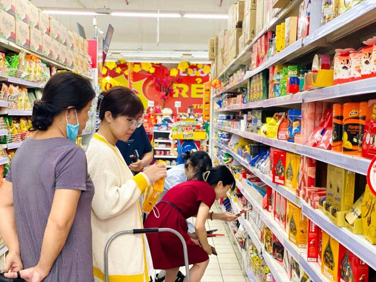 Doanh nghiệp gồng mình 'kìm giá'