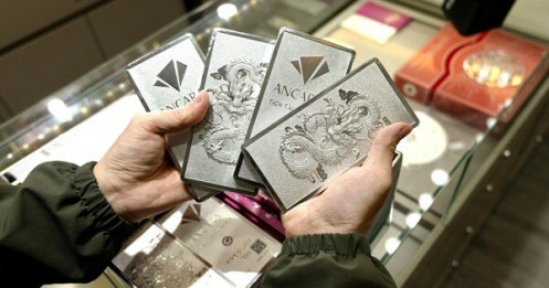 Giá bạc hôm nay 19-3: Thủng mốc 3 triệu đồng/lượng