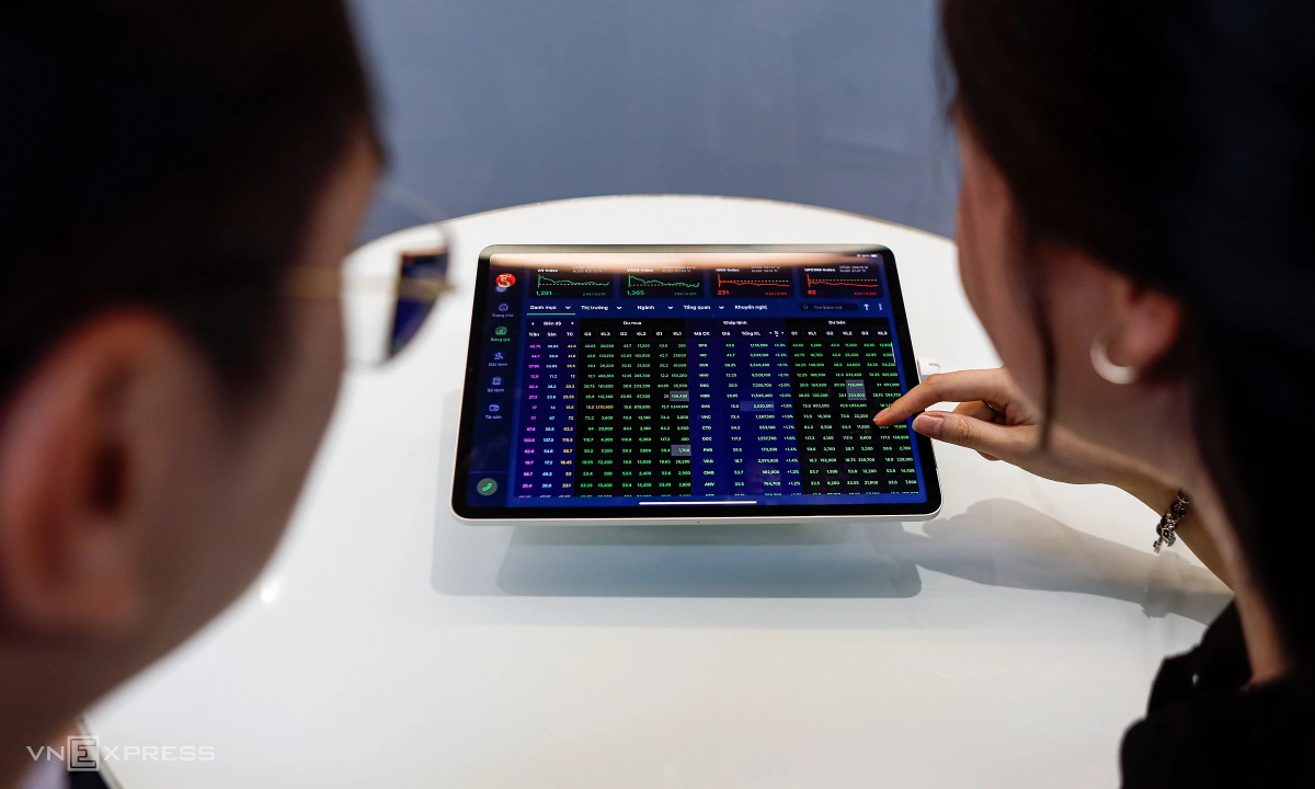 'Cá mập' PYN Elite: Chứng khoán giảm tạo cơ hội phân bổ lại danh mục