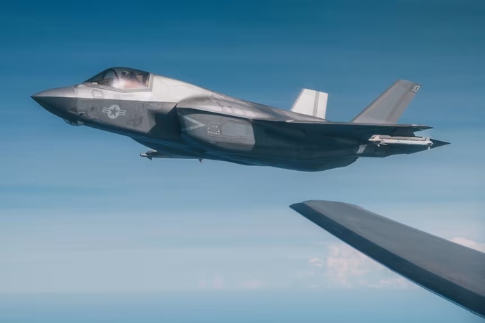 Iran tuyên bố bắn trúng tiêm kích F-35 của Mỹ