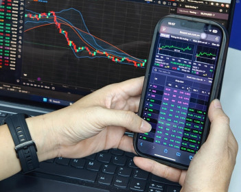 Khối ngoại tăng tốc vào chứng khoán, tín hiệu từ 'sân chơi' toàn cầu