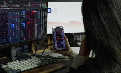 Cổ phiếu Đức Giang mất 25% từ khi lãnh đạo bị bắt