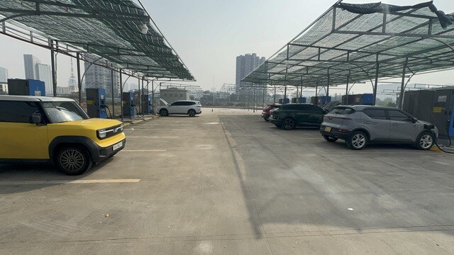 Nhu cầu lắp trạm sạc, tủ đổi pin xe điện tăng cao