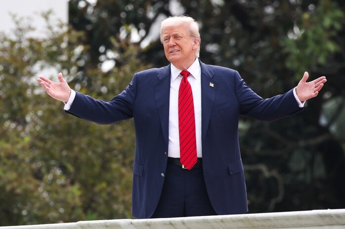 Những bước đi ngầm của Mỹ và Iran đằng sau bức màn giao tranh