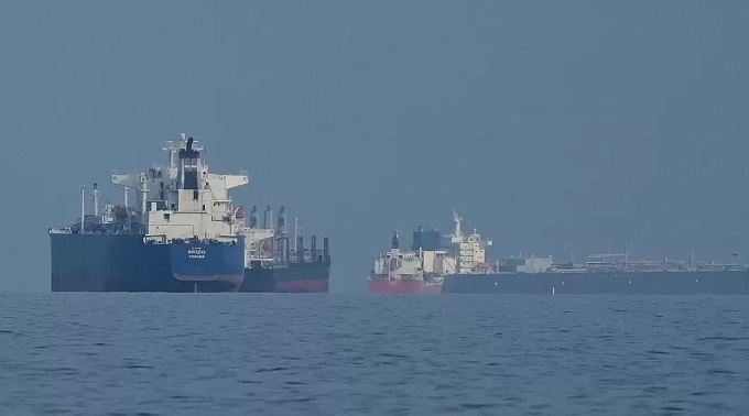Ba tàu muốn đổi sang quốc tịch Việt Nam để được an toàn ở Trung Đông