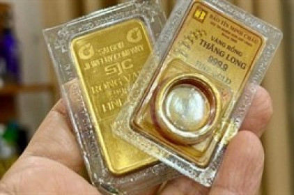 Vàng giảm mạnh về 167 triệu đồng/lượng: Có nên "bắt đáy"?