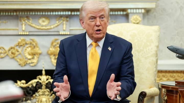 Ông Trump nói “rất quyết tâm đạt thỏa thuận” với Iran, tạm hoãn tấn công 5 ngày