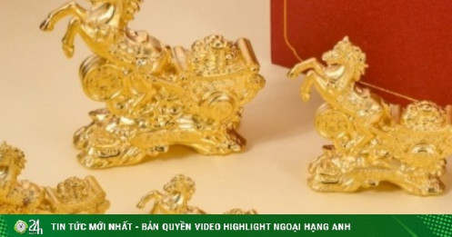 Giá vàng SJC chênh kỷ lục gần 30 triệu/lượng, nhà đầu tư “trắng tay” vì lỗ nặng