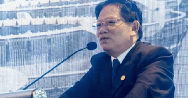 Hóa chất Đức Giang công bố tin bất thường sau khi cha con Chủ tịch bị bắt