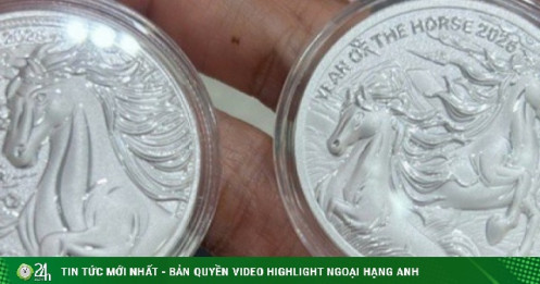 Giá bạc hôm nay 25-3: Tăng nhanh hơn vàng, xấp xỉ 3 triệu đồng/lượng