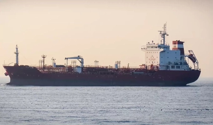 Kiến nghị hỗ trợ tàu biển Việt Nam qua eo biển Hormuz
