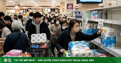 Lý do người Nhật đổ xô tích trữ giấy vệ sinh giữa khủng hoảng xăng dầu