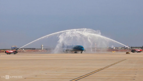 Thủ tướng: Sân bay Long Thành khai thác thương mại cuối năm 2026