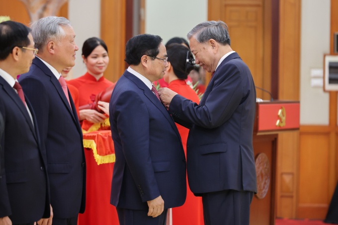 Thủ tướng Phạm Minh Chính nhận Huân chương Quân công hạng nhất