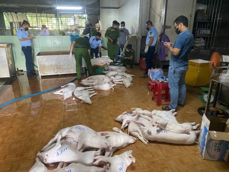 Vụ thịt lợn dịch vào bếp ăn: Nói thẳng về trách nhiệm của ngành nông nghiệp