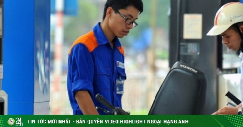 Ứng phó biến động xăng dầu: Người dân đổi thói quen, DN tìm cách làm mới