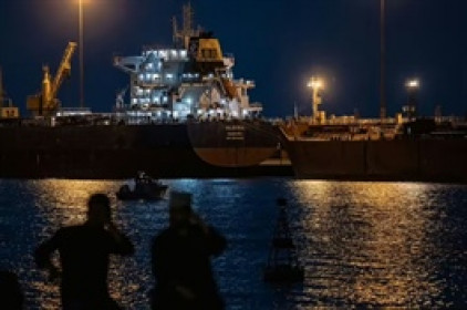 Iran đã lập “trạm thu phí” tại eo biển Hormuz?