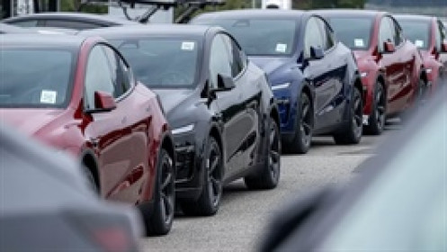 Giá dầu 100 USD/thùng có đẩy nhanh làn sóng xe điện trên toàn cầu?