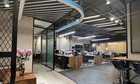 Nhiều doanh nghiệp cho nhân viên làm việc tại nhà khi giá xăng dầu tăng cao