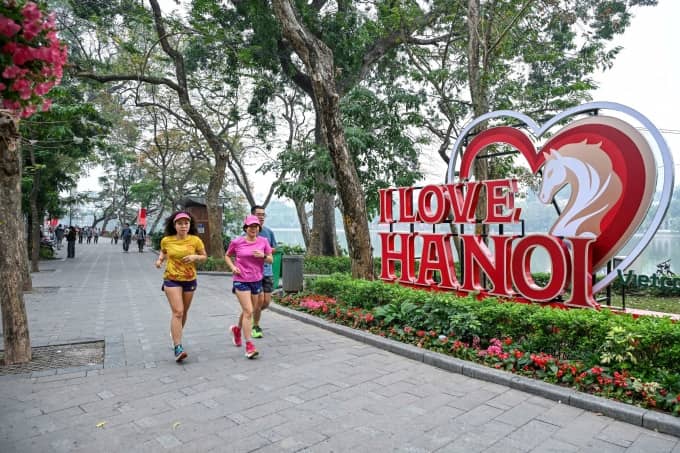 Hà Nội có chi phí sinh hoạt đắt đỏ nhất cả nước