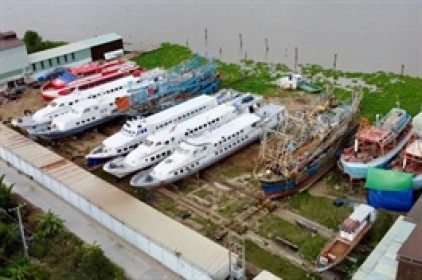 Đầu tư hơn 45 tỷ mua doanh nghiệp đóng tàu, SKG còn phải xử lý thêm khoản nợ gần 28 tỷ