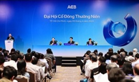 ĐHĐCĐ ACB: Chủ tịch Trần Hùng Huy nói gì về nhóm cổ đông Âu Lạc sở hữu trên 5% vốn?