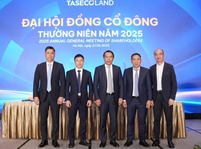 Lãnh đạo Taseco Land gom cổ phiếu khi thị giá lình xình