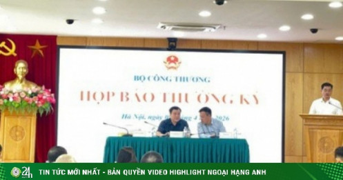 Bộ Công Thương nêu lý do vì sao điều hành giá xăng dầu vào nửa đêm?