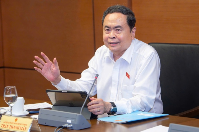 'Đất nước cần thêm nhiều tập đoàn lớn để đạt tăng trưởng hai con số'