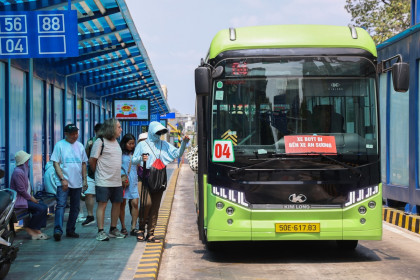 3 phương án miễn vé xe buýt ở TP HCM