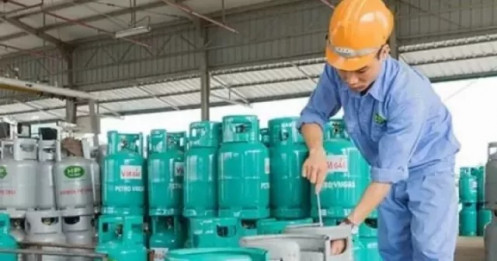 Nhập khẩu khí dầu mỏ hóa lỏng tăng mạnh, vì sao giá gas vẫn leo thang?