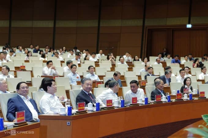 'Phòng ngừa tham nhũng từ gốc, phục vụ tăng trưởng hai con số'