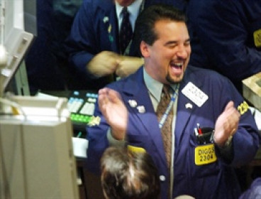 S&P 500 và Nasdaq lập đỉnh lịch sử