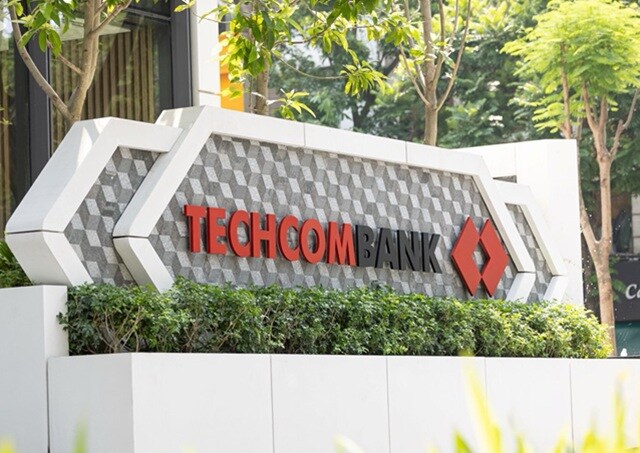 Cán mốc 8.9 nghìn tỷ đồng lợi nhuận: Techcombank khẳng định phong độ “vua” tăng trưởng