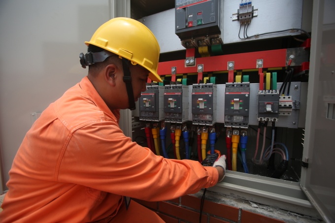 Thay đổi khung giờ cao và thấp điểm sử dụng điện