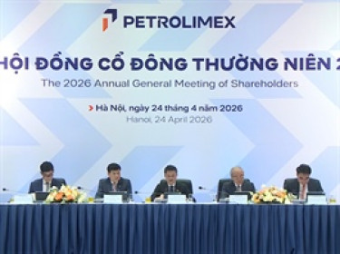 ĐHĐCĐ Petrolimex: Mảng xăng dầu quý 1 lỗ hơn 1,000 tỷ đồng, sắp ra mắt công ty mới liên quan pin và xe điện