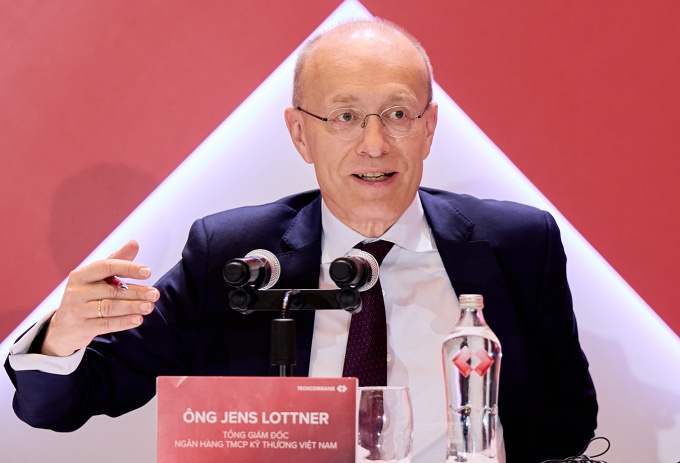 CEO Techcombank: Các khoản vay bất động sản rủi ro thấp