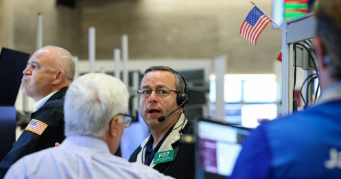 Chứng khoán Mỹ lập kỷ lục mới